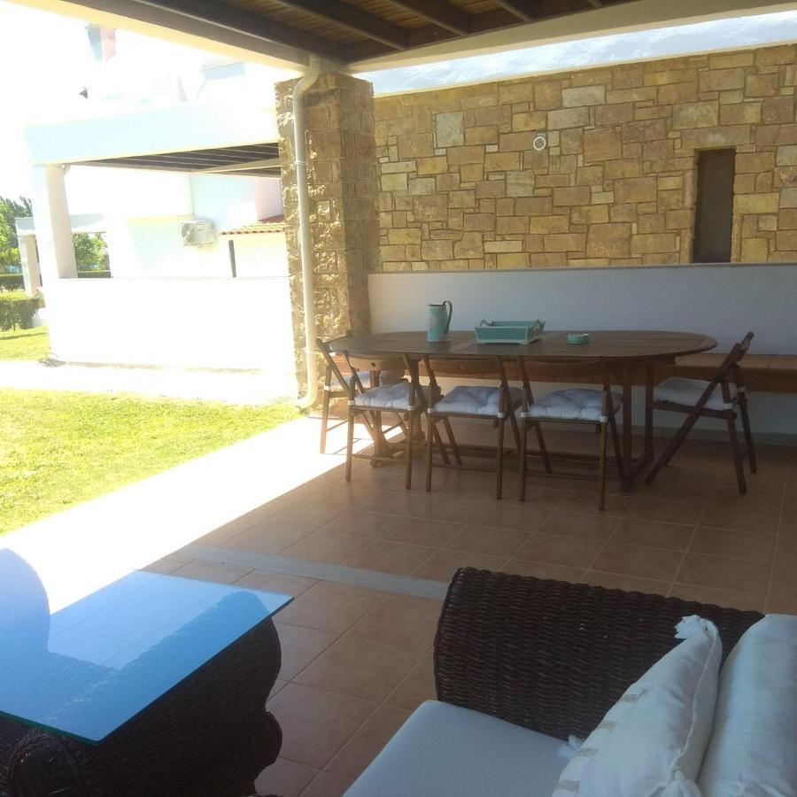 Villa Nadia Nea Skioni Exteriör bild